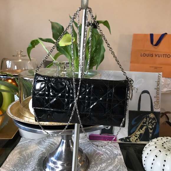 ✨SOLD✨Authentic Dior Wallet on Chain Worn 3ways - Picture 9 of 10